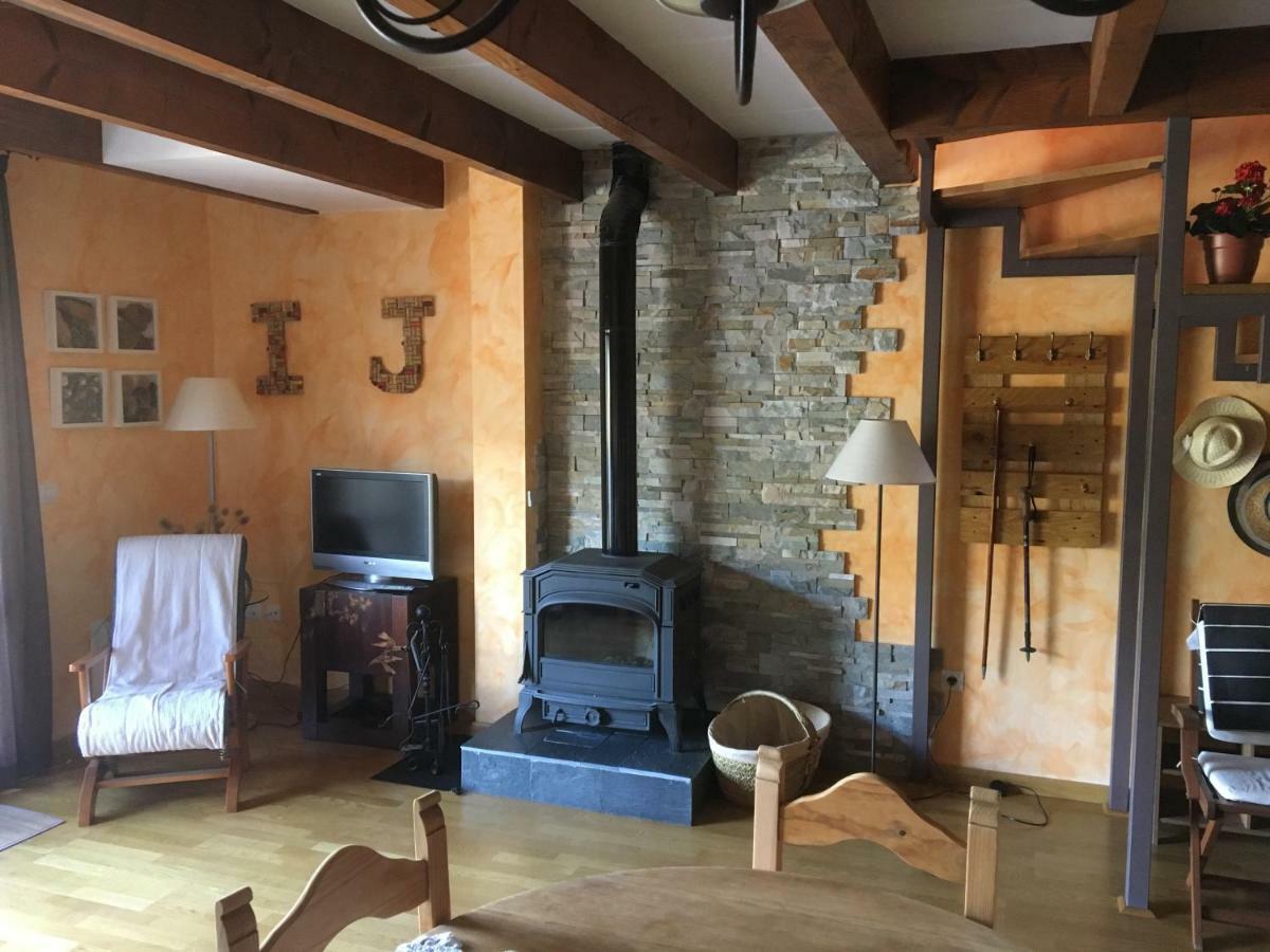 Duplex Altos De Santiago Buhardilla Daire Villanúa Dış mekan fotoğraf