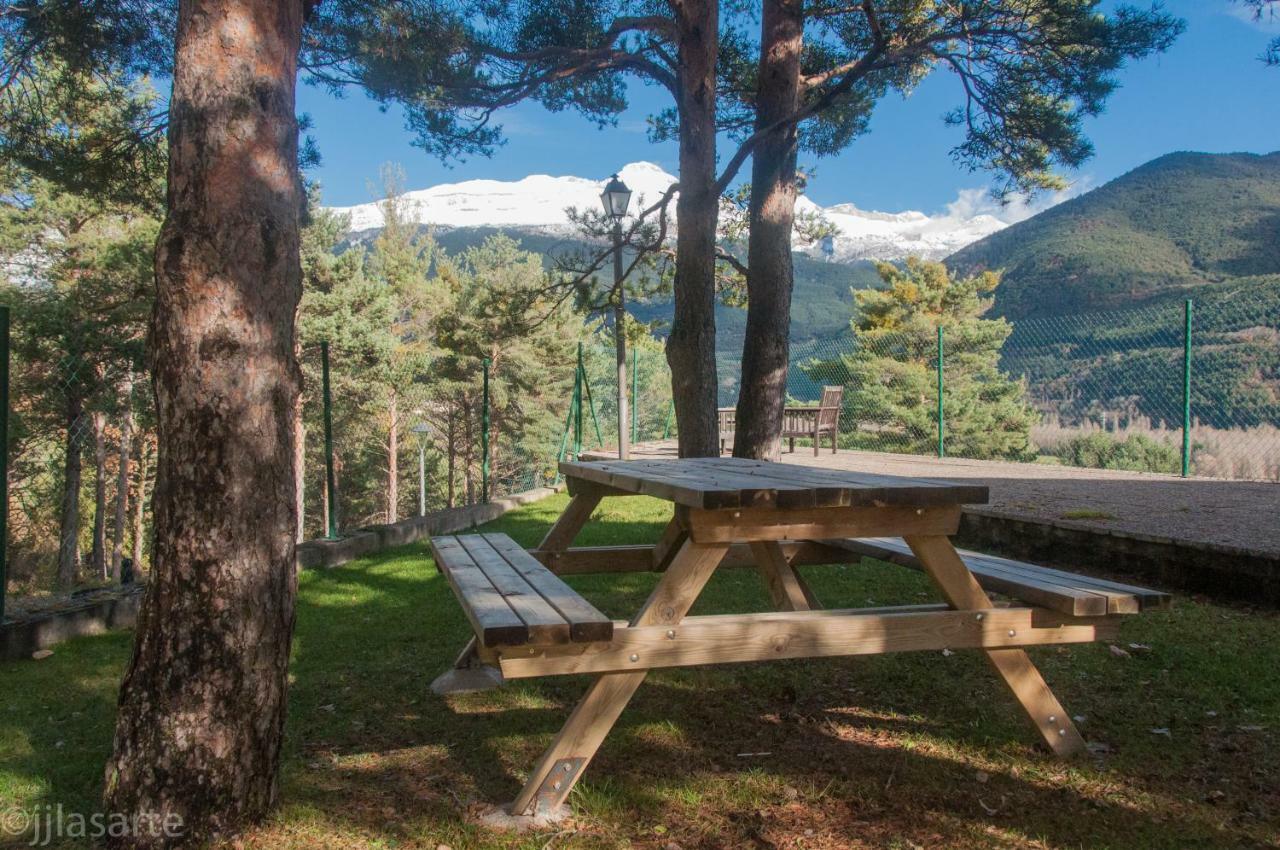 Duplex Altos De Santiago Buhardilla Daire Villanúa Dış mekan fotoğraf
